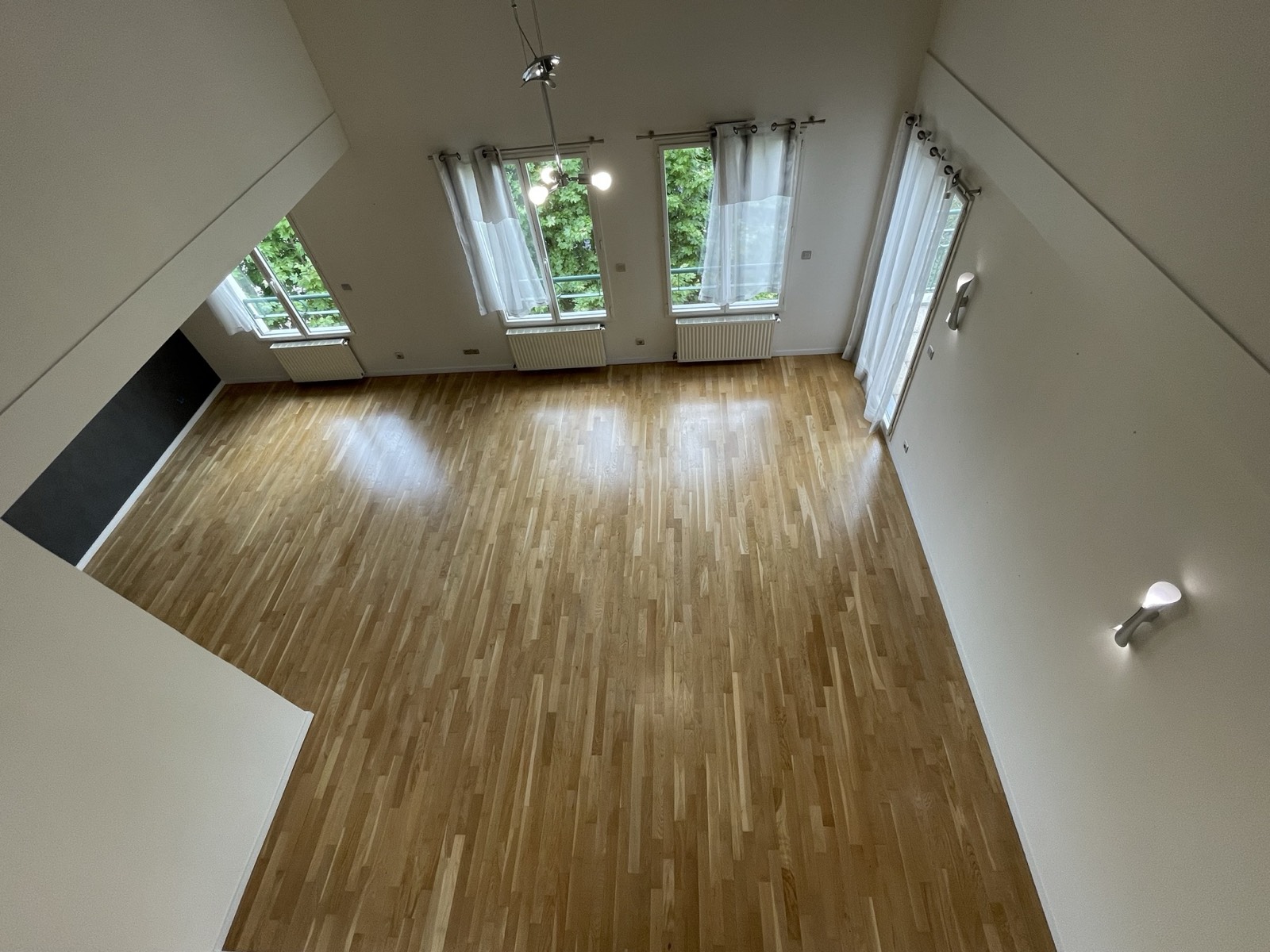 Séjour avec parquet neuf